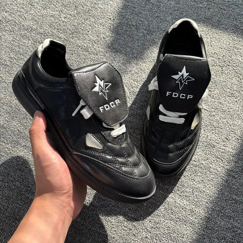 

2025 Unisex Breathable Durable Slip-Resistant Premium Wear-Resistant Walking Shoes Casual Shoes Excellent