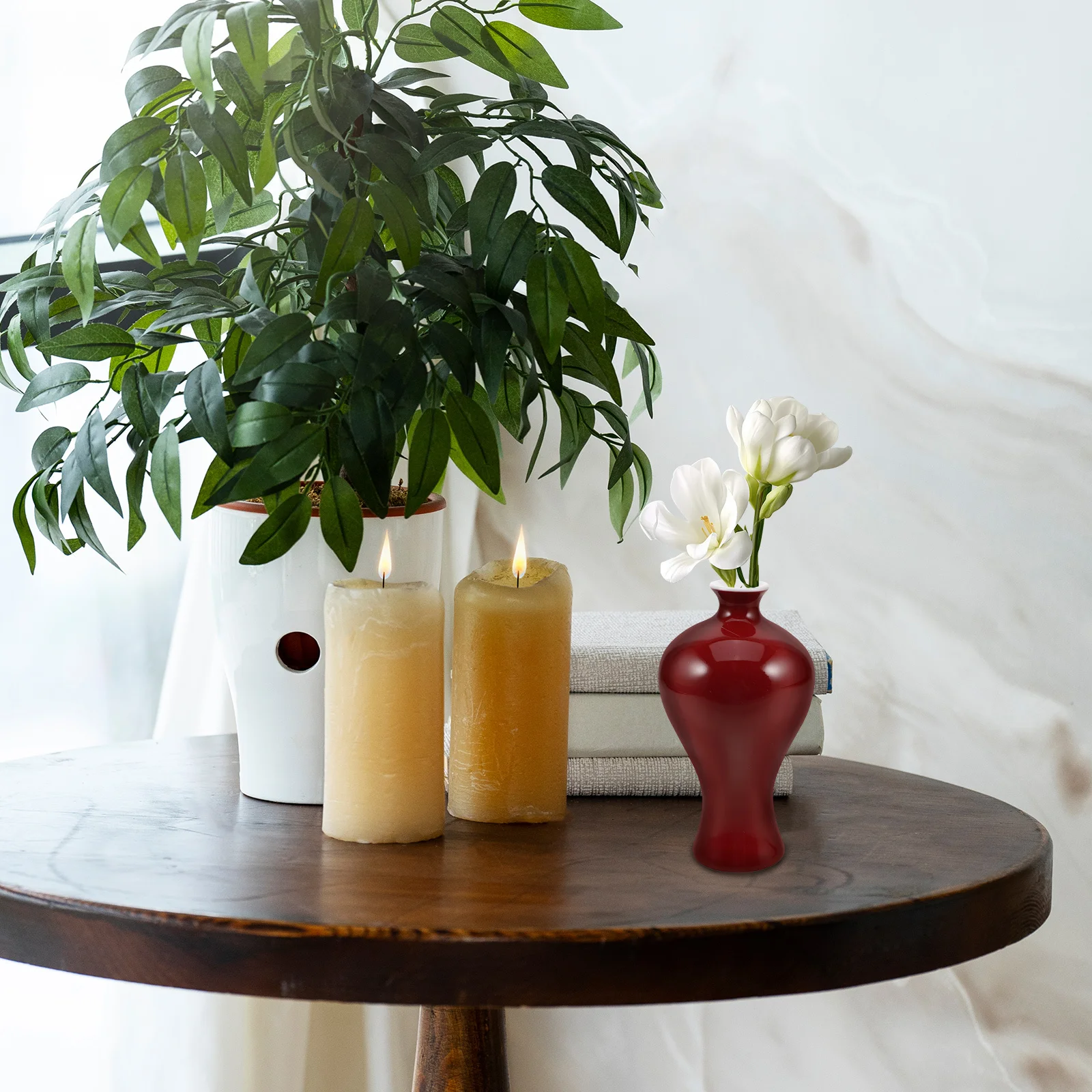 

Chinese Style Red Ceramic Vase Vintage Floral Arrangement Vase for Wedding Housewarming New Year Home Decoration