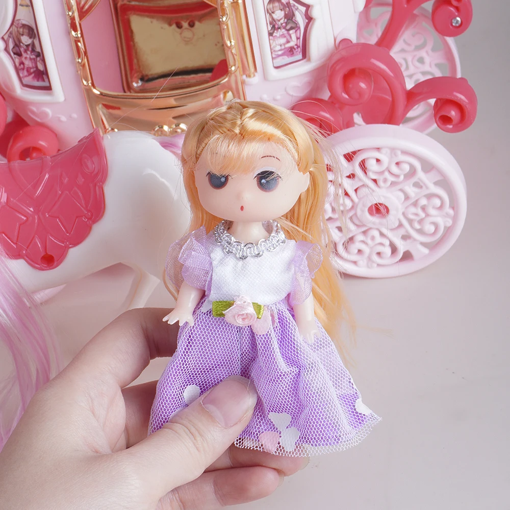 Mini carrello di zucca Principessa casa delle bambole Carrozza in miniatura Modello di mobili con luci Casa delle bambole Puzzle Accessorio da gioco Regalo per ragazza