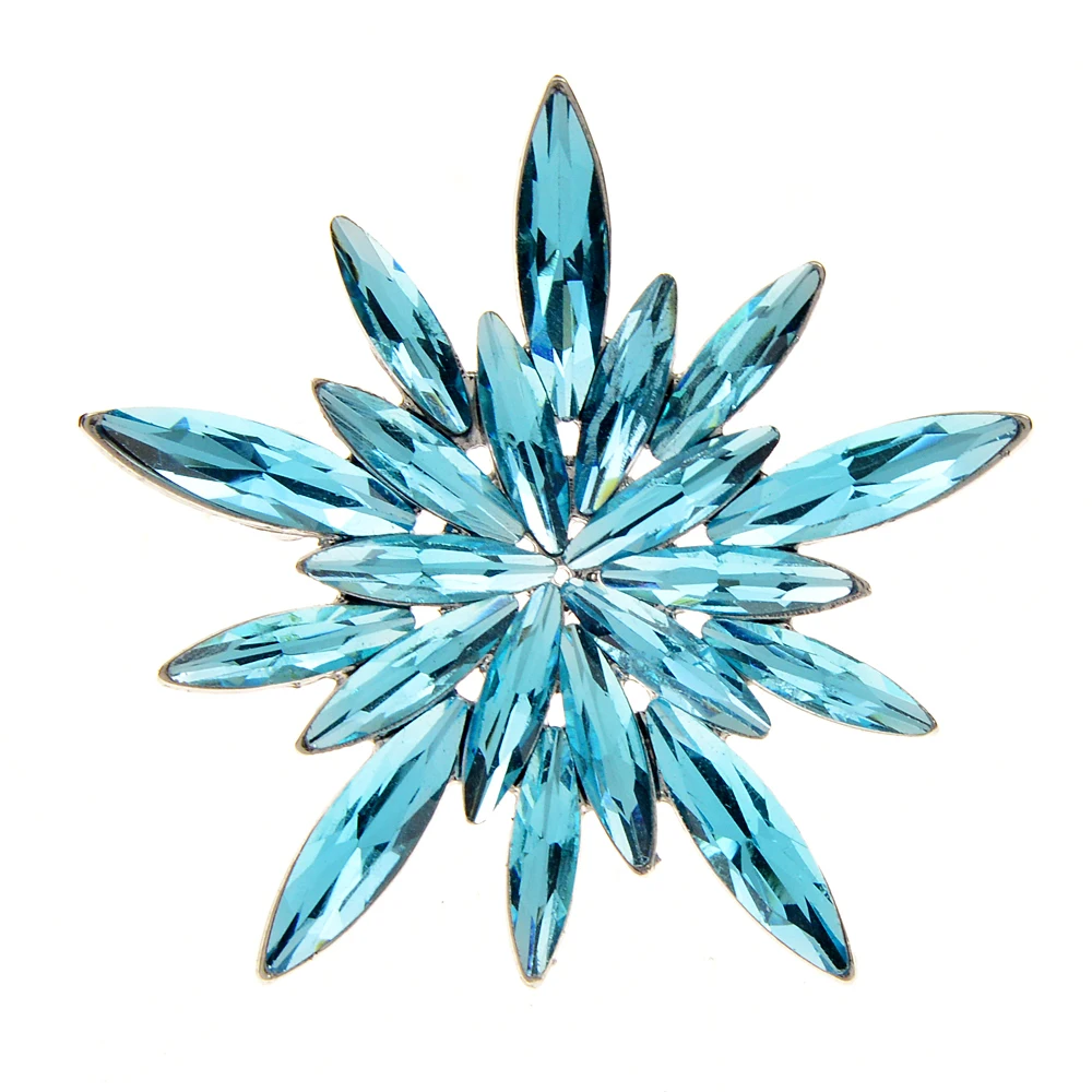 CINDY XIANG Blue Color Rhinestone Snowflake Brooch Winter Fashion Jewelry Beautiful Christmas Party Decoration High Quality