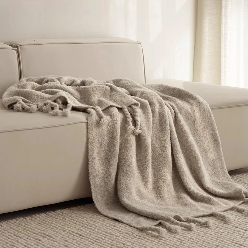 Winter thickened sofa blanket maternal and infant solid color wool blanket blanket