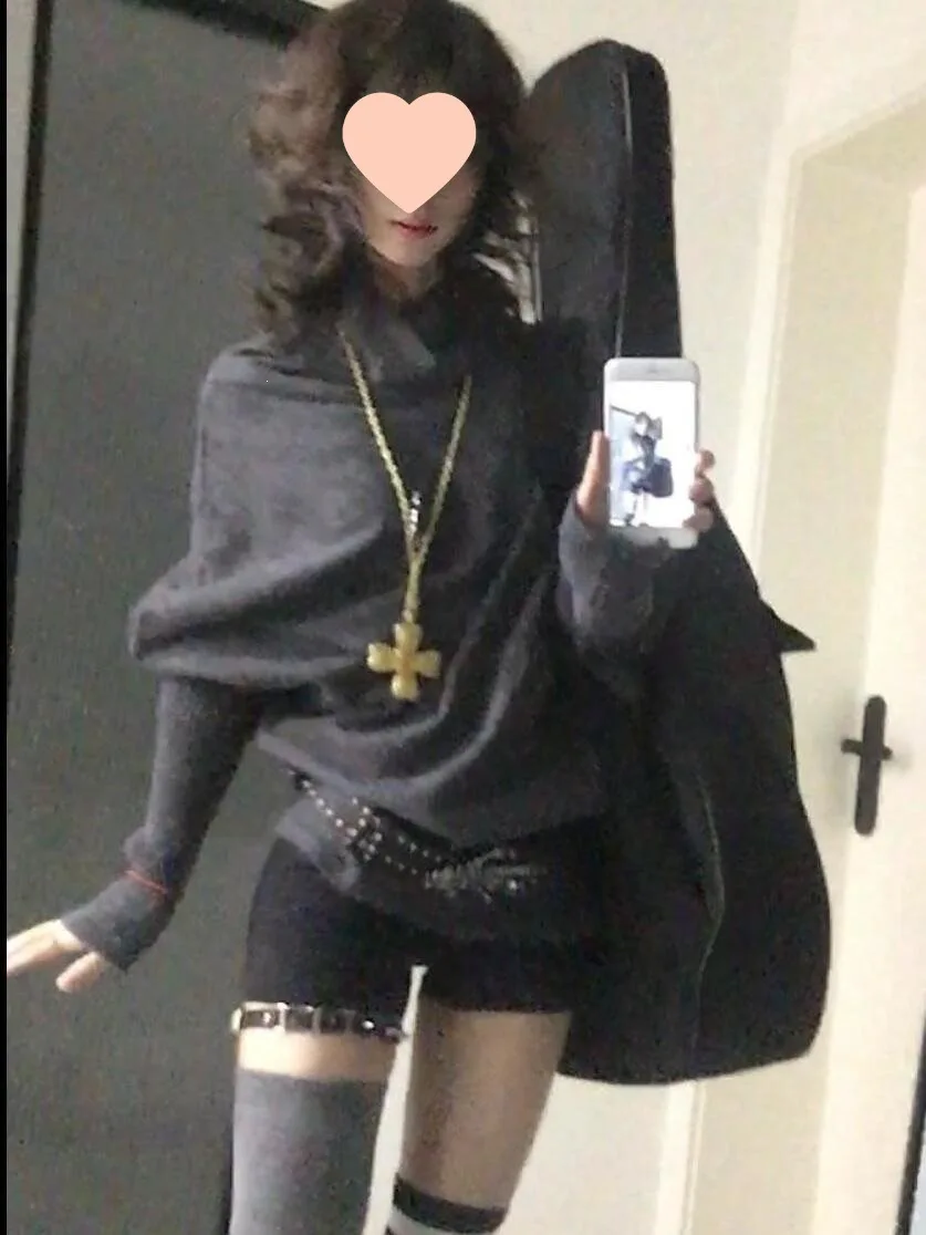 Korean T Shirts 2000S Slim Batwing Sleeve Autumn Sweaters Y2k Pure Color Subculture Casual Long Sleeve Pullovers Sweaters Chic