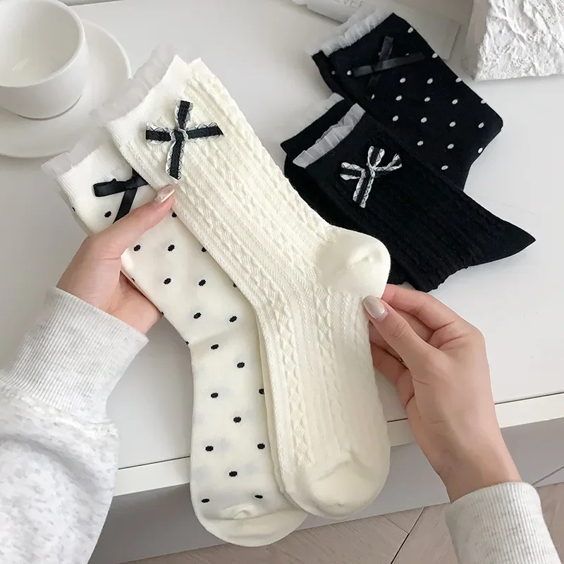 Early New Bow Socks Female Tide Retro Polka Dot Mid-calf Japanese Ballet Wind Pile Female Socks