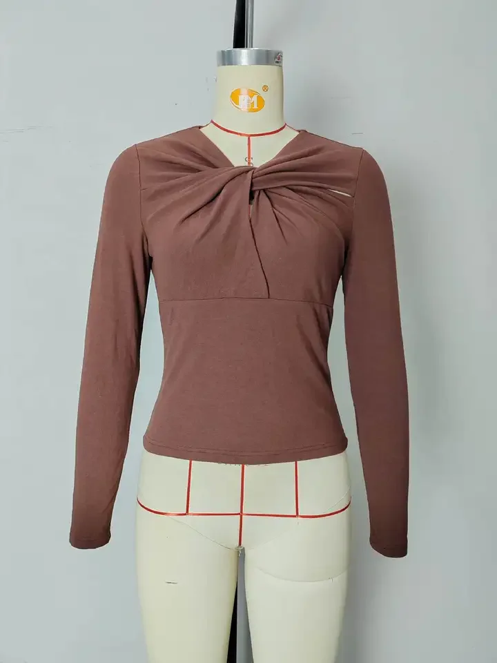 

Women's V-Neck Twisted Design Solid Color Long Sleeve Base T-Shirt Temperament Commuting Female Fashion Top