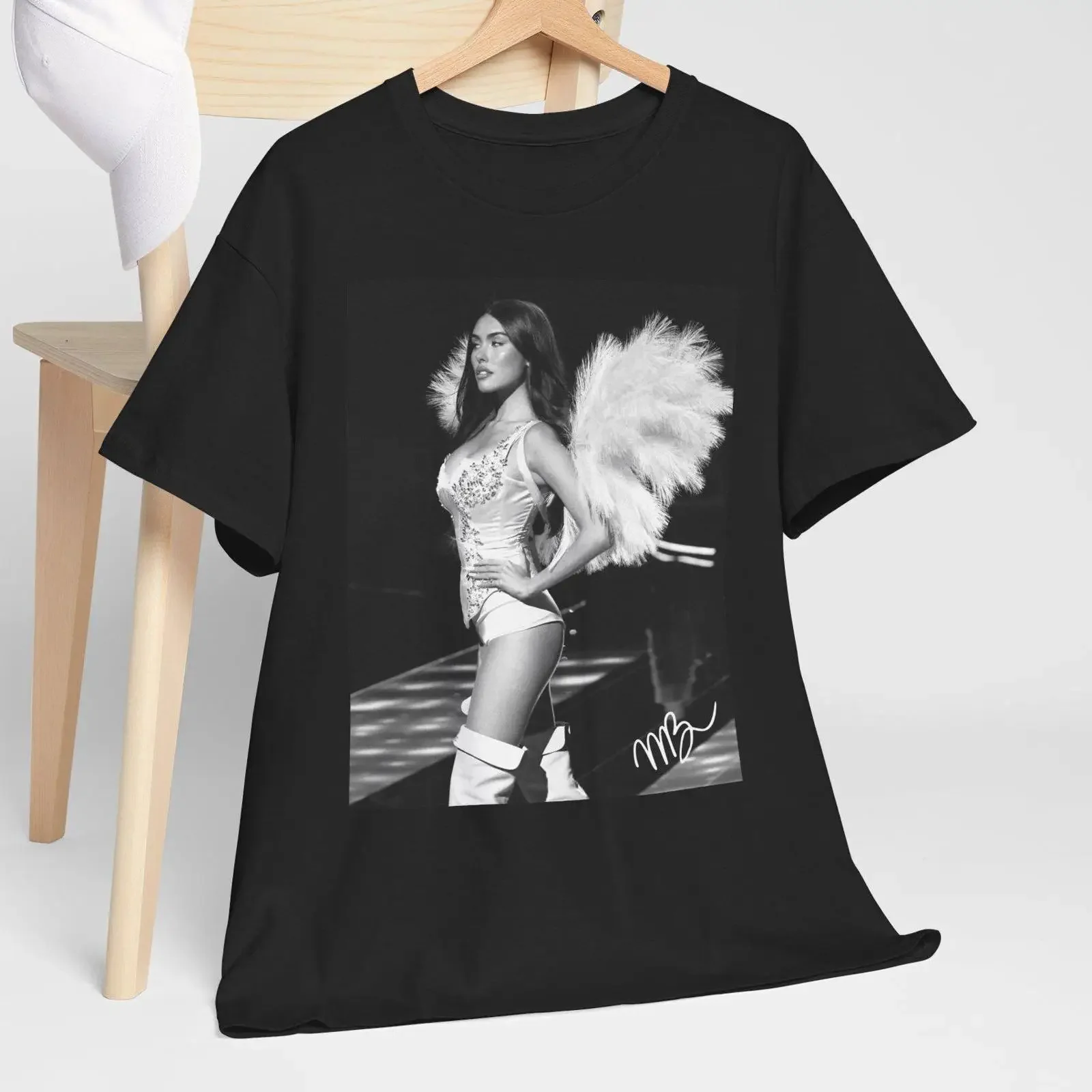 Madison Beer Wings T Shirt Signature vs fan merch Print vintage Washed Stylish Versatile Slightly Breathable fashion