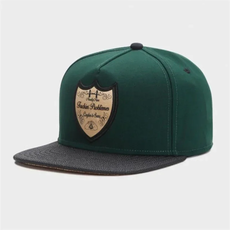 قبعات البيسبول القطنية الفاخرة للرجال Snapback قبعة Snapback تعديل الرياضة في الهواء الطلق قبعات سائقي الشاحنات الموضة ، قبعة فارس فاخرة