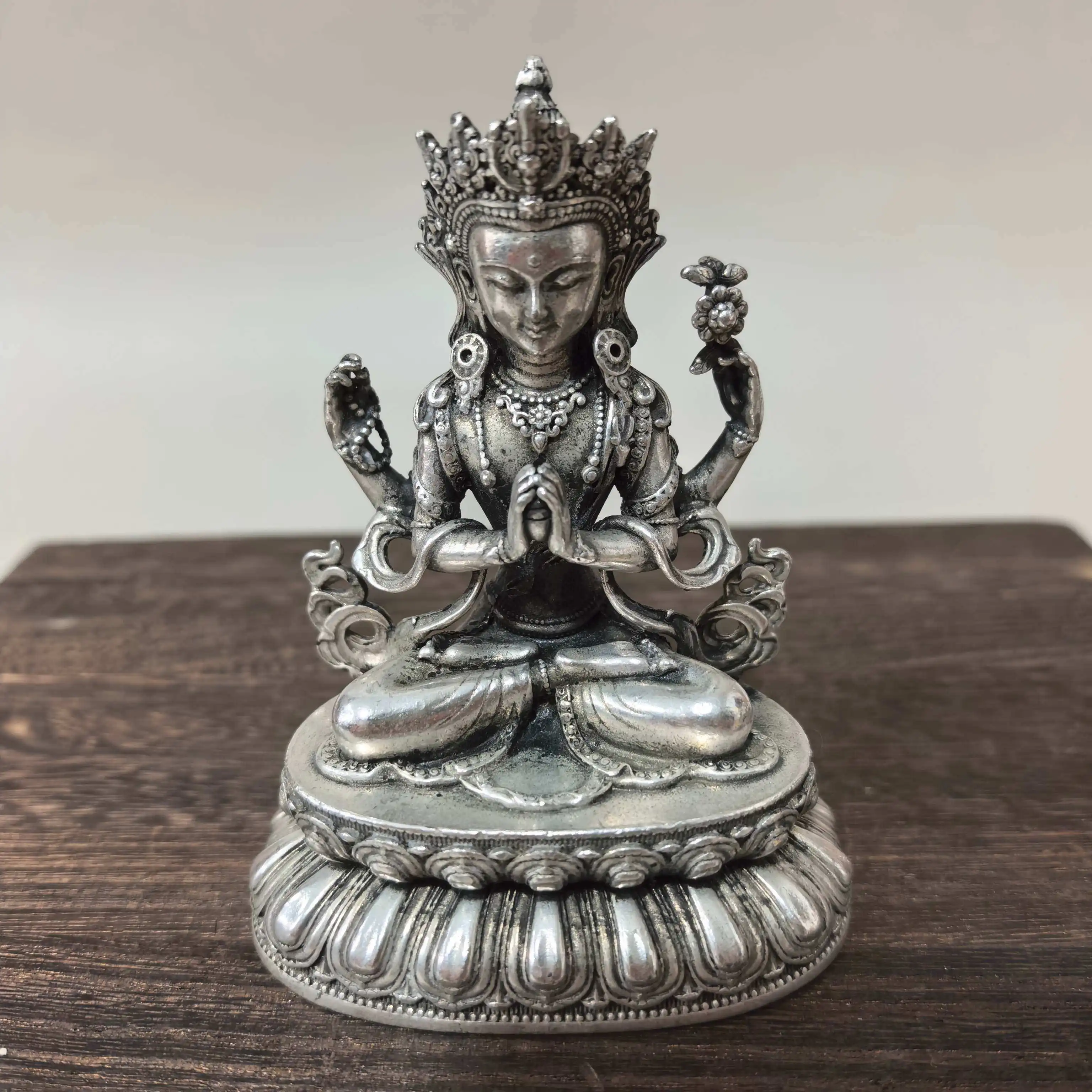 Four Armed Guanyin Statue Copper Silver Plated Tibetan Buddhism Figurine Nepal Style Altar Living Room Decor Craft Collection