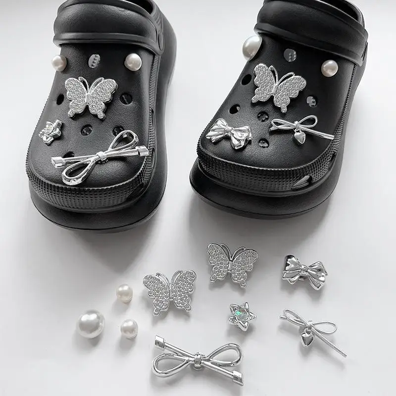 10Pcs Y2K Butterfly Bow Shoe Charms Ins Bling Rhinestone Pearl Shoes Decor Detachable Shoe Accessories DIY Sandals Ornament