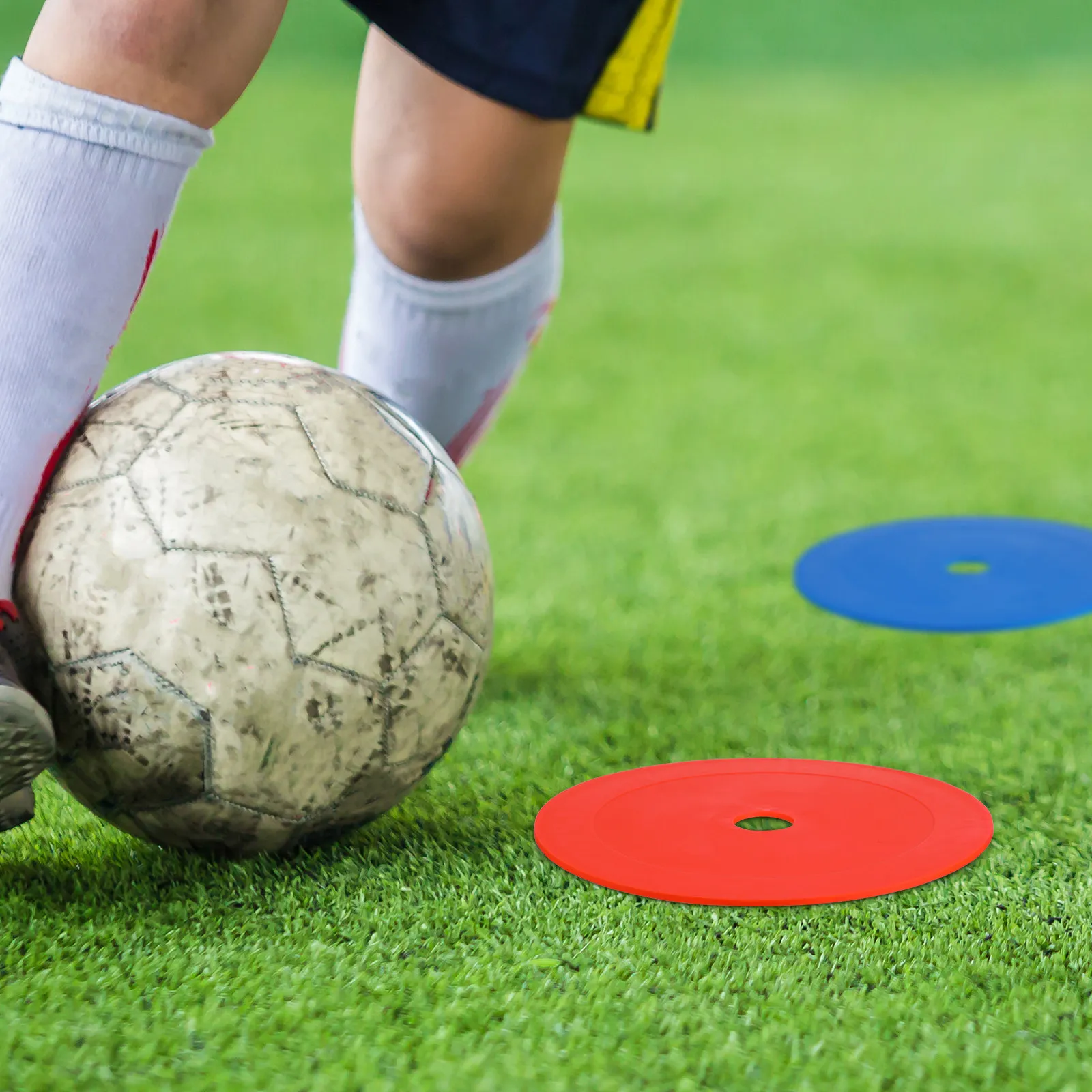 12Pcs Flat Cones for Sports Training Soccer Football Practice Equipment Skill Enhancement Portable Quick Setup Disc Markers Kit