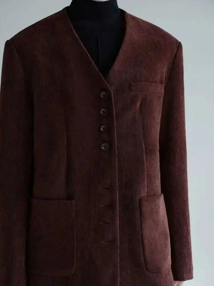 BJTZ Ankela veste en coton teint rouge conception d'épaule à la mode pour les femmes automne et hiver nouvelle Collection 2025