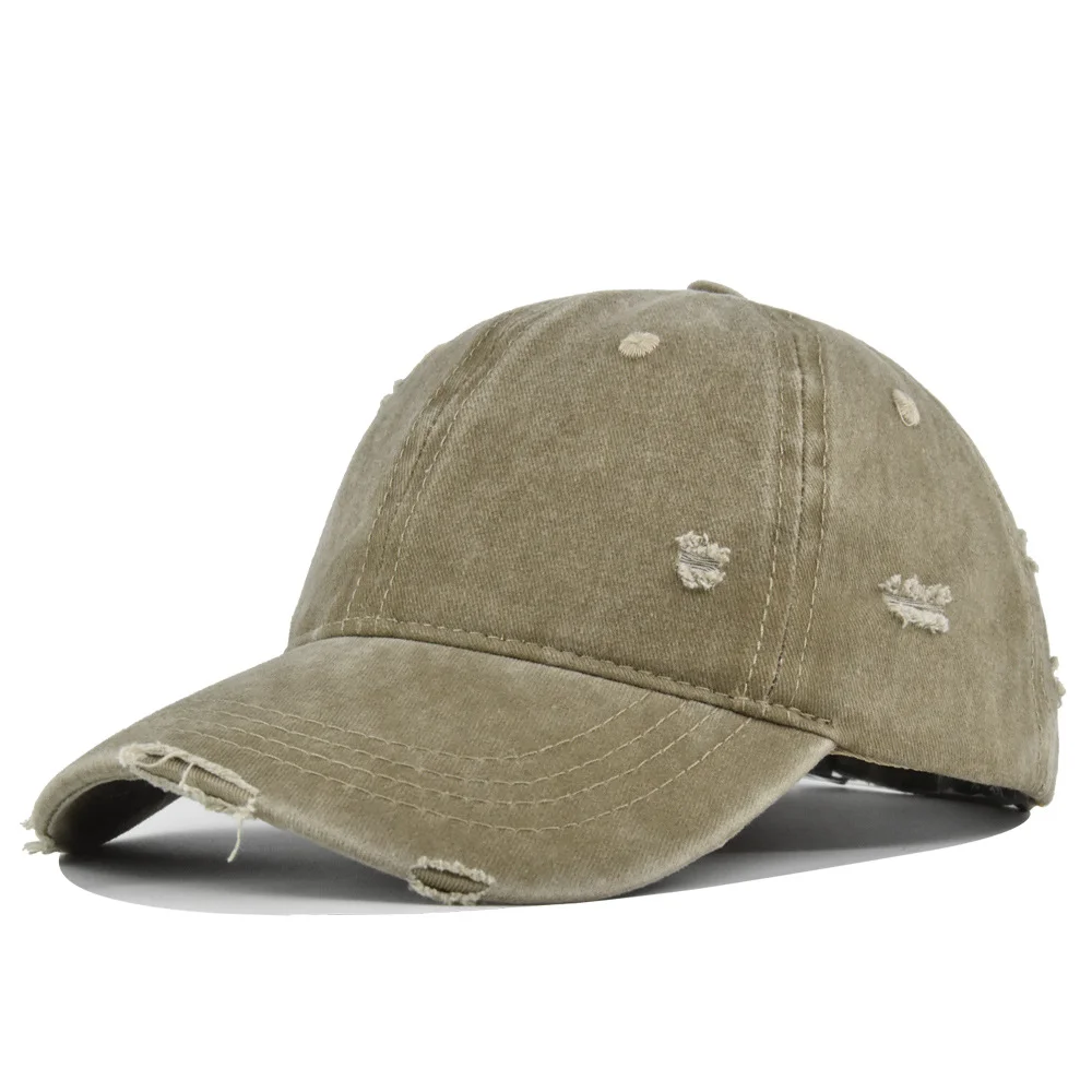 Retro water-washed distressed baseball cap made of cotton, comfortable and available in multiple colors. Suitable for travel.
