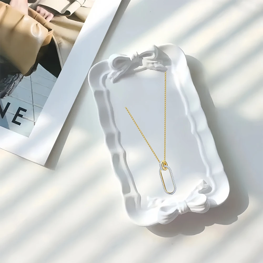 

2025 Hot Selling Brand Women's Necklace Fashionable, Simple, Luxurious Jewelry Suitable for Gifting To Friends