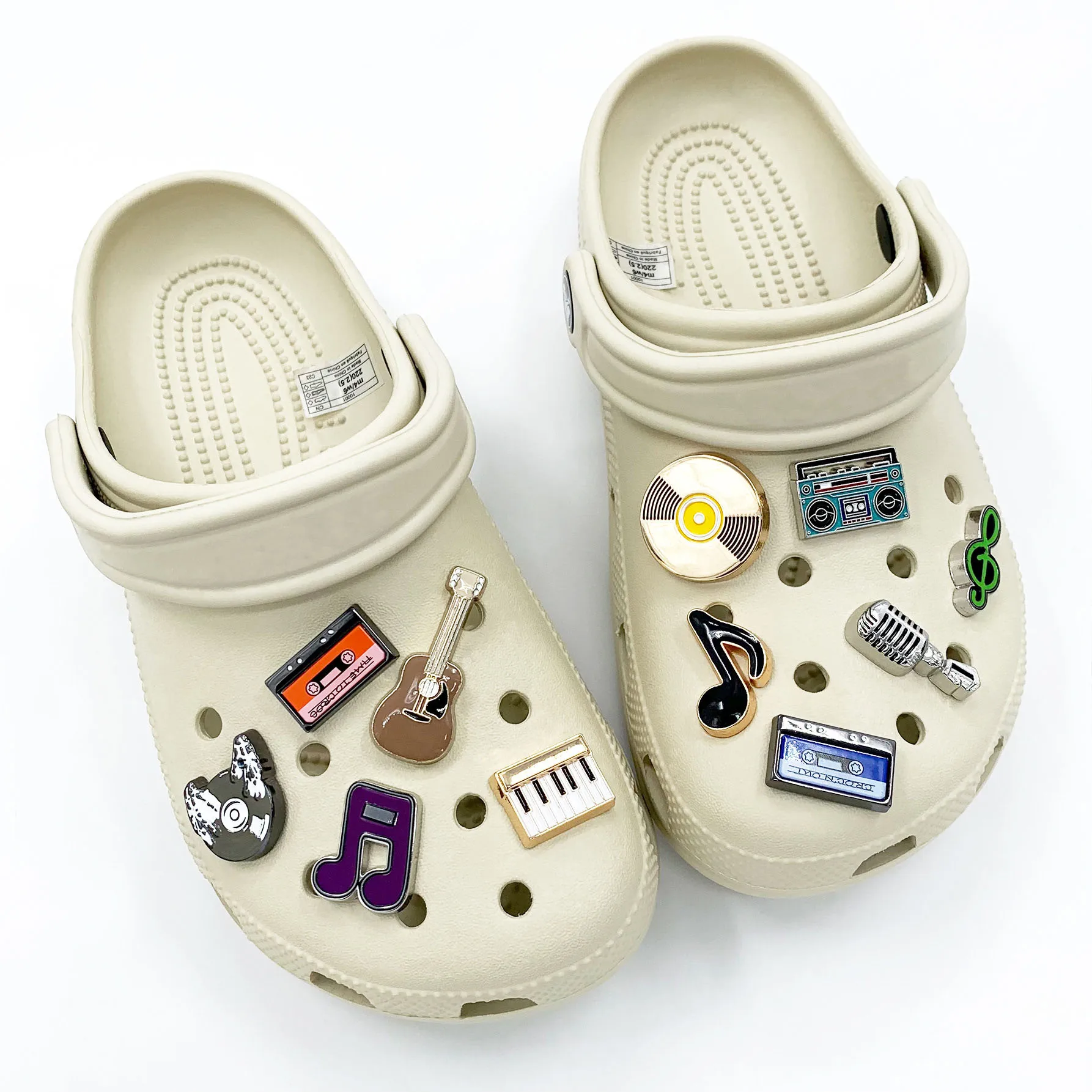 3D Musical Instrument Set Shoe Charms Accessories Piano Violin DIY Clogs Slide Sandals Garden Shoe Decoration Buckles Pins Gifts - view 6