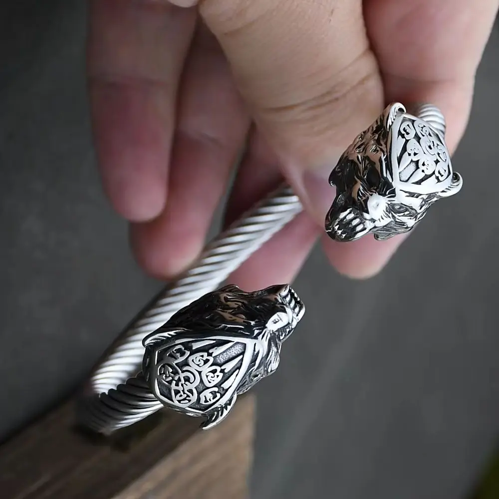 Men Stainless Steel Viking Wolf Geri and Freki Bear Paw Head Bangle amulet Bracelets for Male Gift