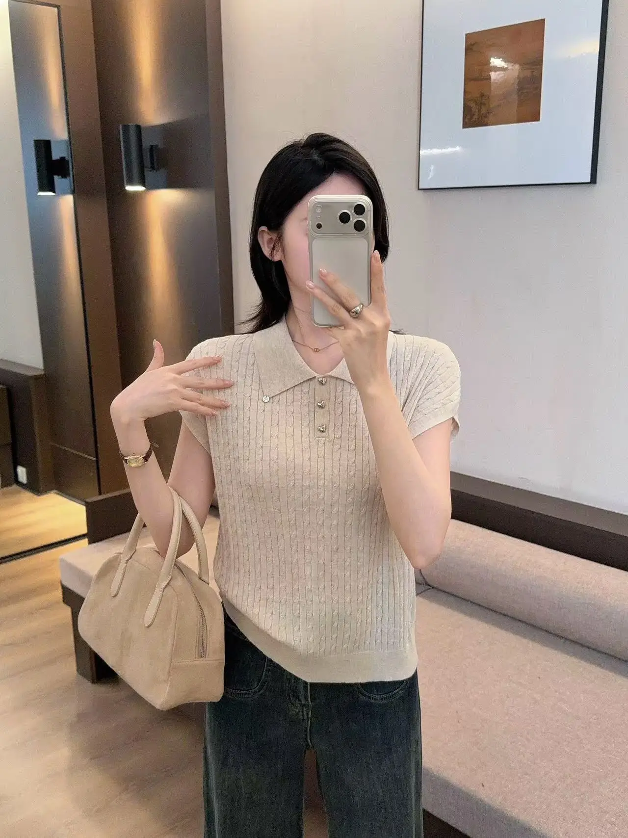 Six-Wool Cable-Knit Lapel Sleeveless Sweater for Women Fashionable Knitted Vest in Multiple Colors