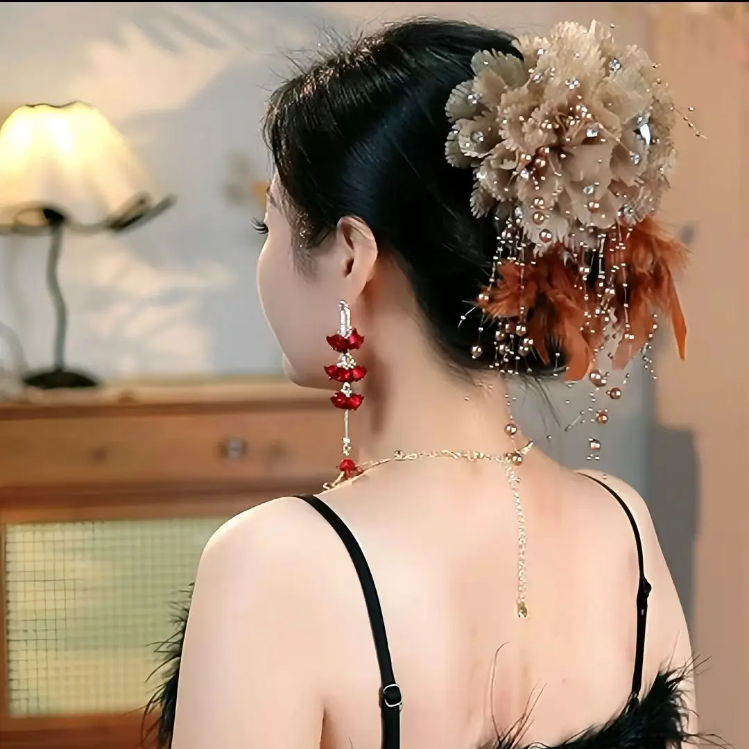 Korean Style Autumn Winter Flower  bead Tassel Hair Clip for Women Female New Headwear Hairpins Shark Clip Hair Caw Accessories