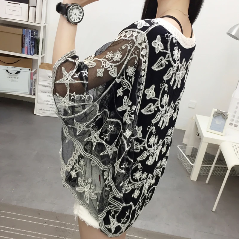 New Spring Summer Embroidery Lace Blouse Flare Sleeve Hollow Out Women Shirt O-Collar Casual Female Tops Ladies Clothing 25897