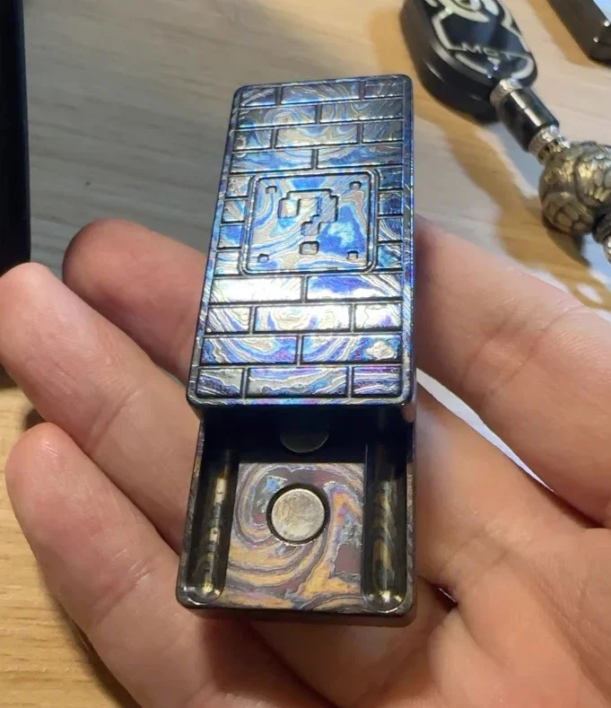 تستخدم EDC مهرج برتقالي زركونتي فيدجيت ألعاب تخفيف الضغط