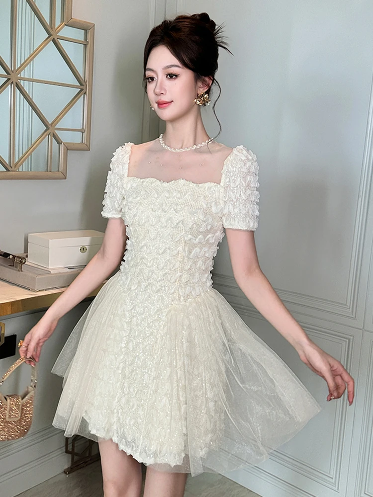 ภาษาฝรั่งเศสคําพรหมชุดมินิสําหรับผู้หญิงประณีตElegant Sheerตาข่ายเพิร์ลจีบชุดSequinsวันเกิดชุดราตรีVestidosหญิง