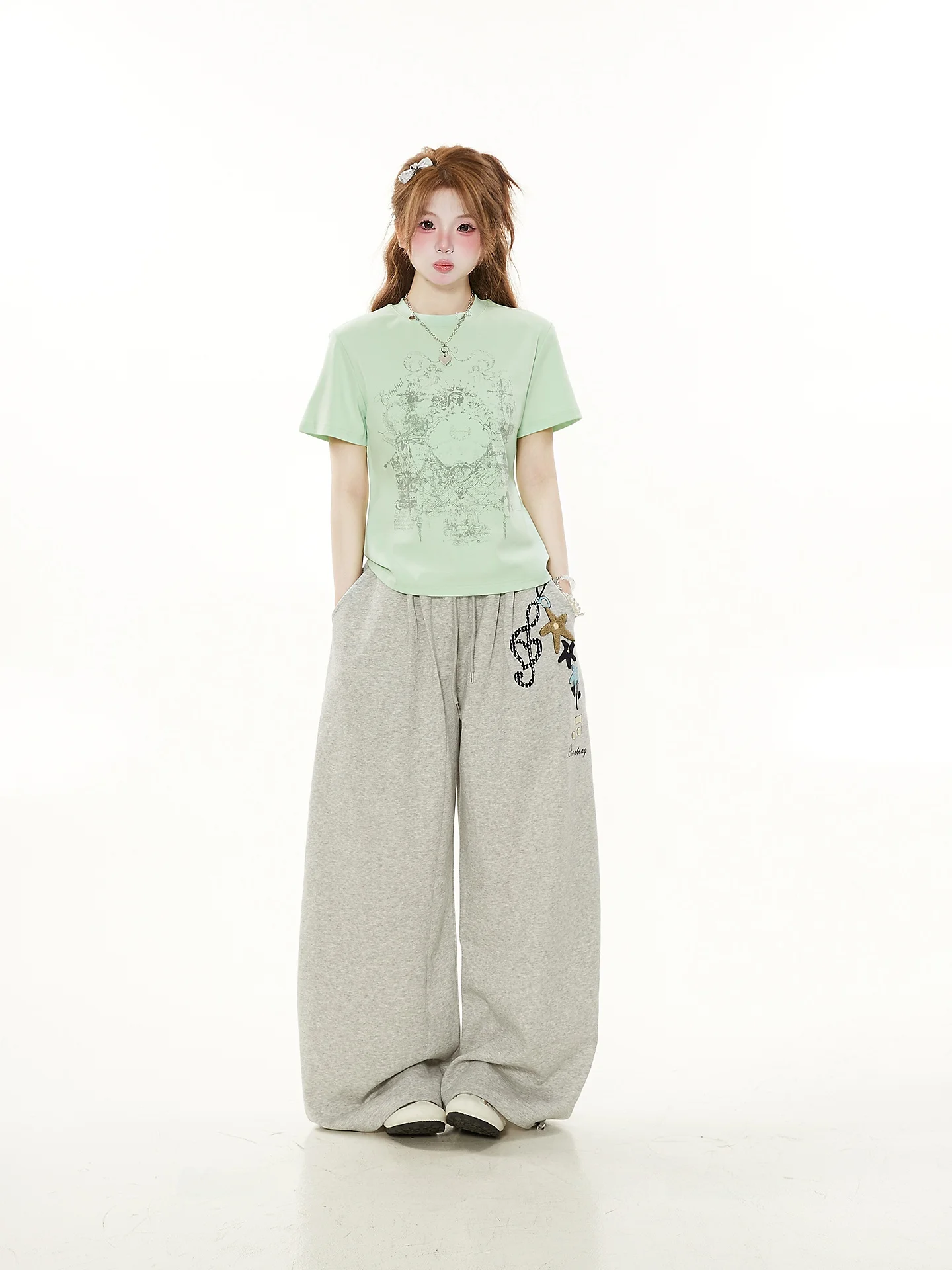 

American Casual Style Green Short Sleeve T-Shirt Women Summer Korean Versatile Print round Neck Loose Slimming Shoulder Top