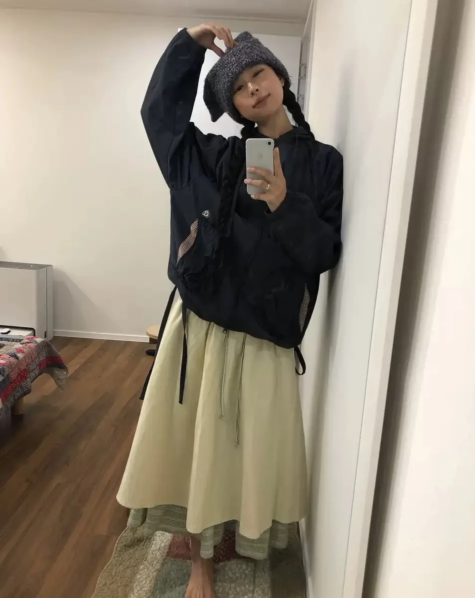 

Повседневное свободное женское пальто-ветровка в клетку с капюшоном, верхняя одежда, универсальное осенне-зимнее модное женское пальто