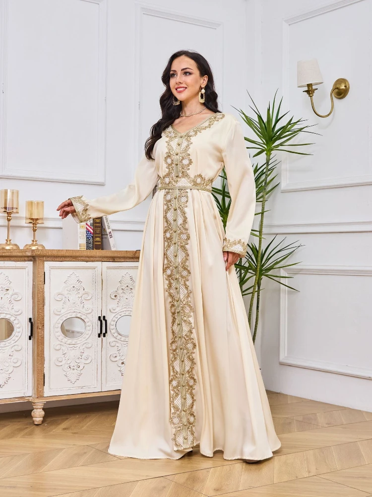 Embroidered Party Dress for Women Abaya Muslim Dubai Long Sleeve Eid Party Abayas Ramadan Caftan Jalabiya Dresses Vestidos 2023