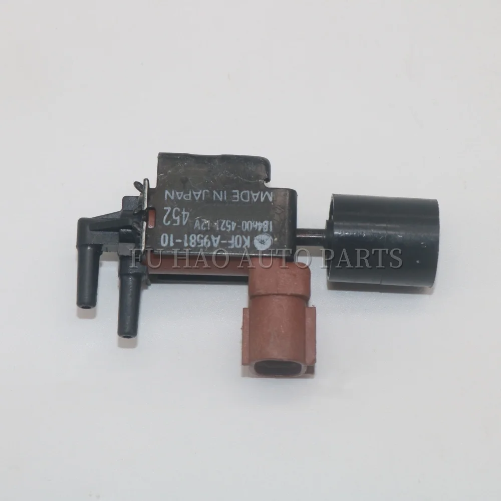 K0FA958110 K0F-A9581-10 Zawór elektromagnetyczny turbosprężarki do Volvo XC90 2007-2014 S80 2006-2010