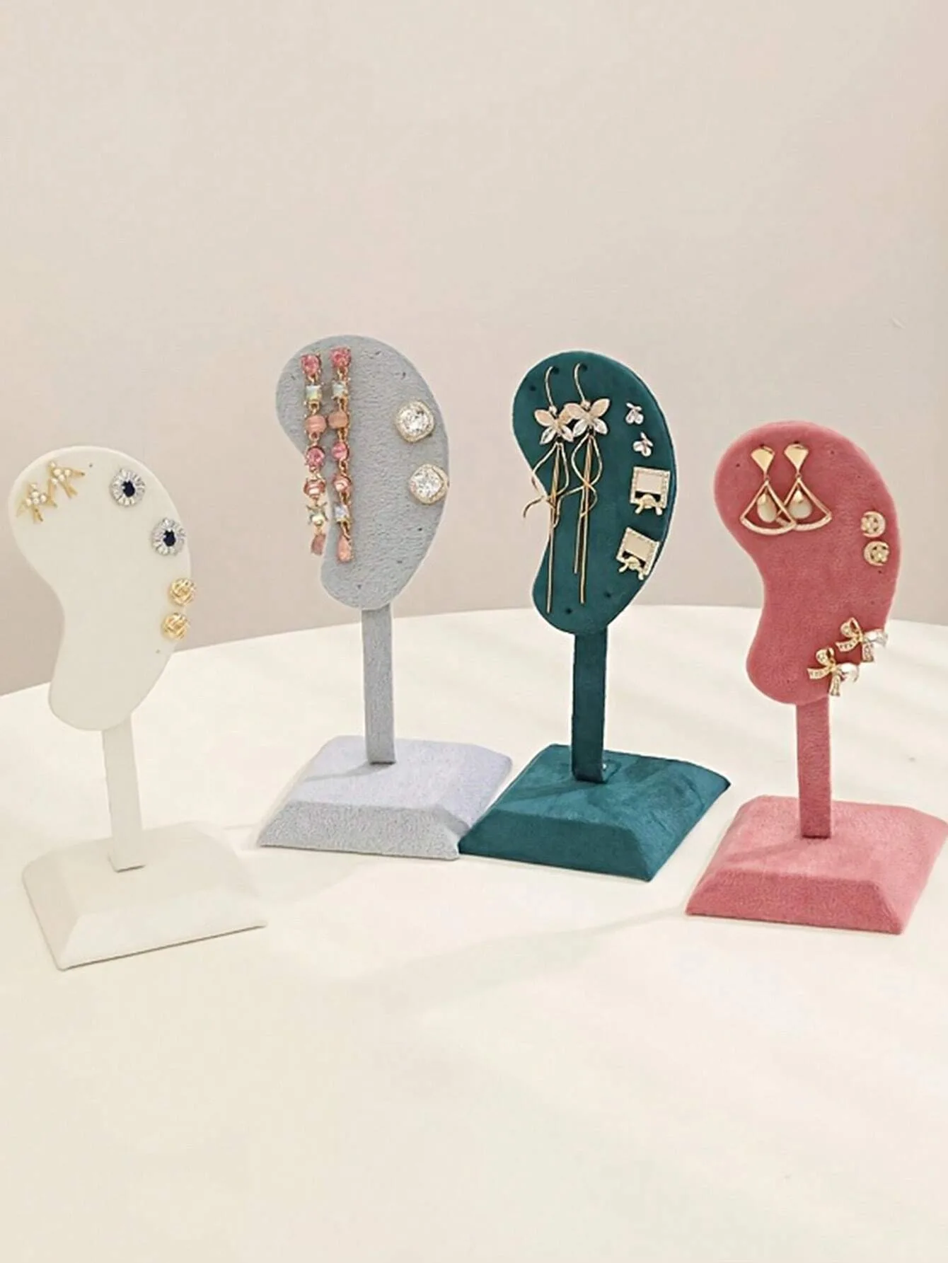 Earring Display Stand Fashion Ear-shaped Ear Clip Stud Jewelry Display Organizer Holder Earrings Pendants Jewelry Rack Ear Model