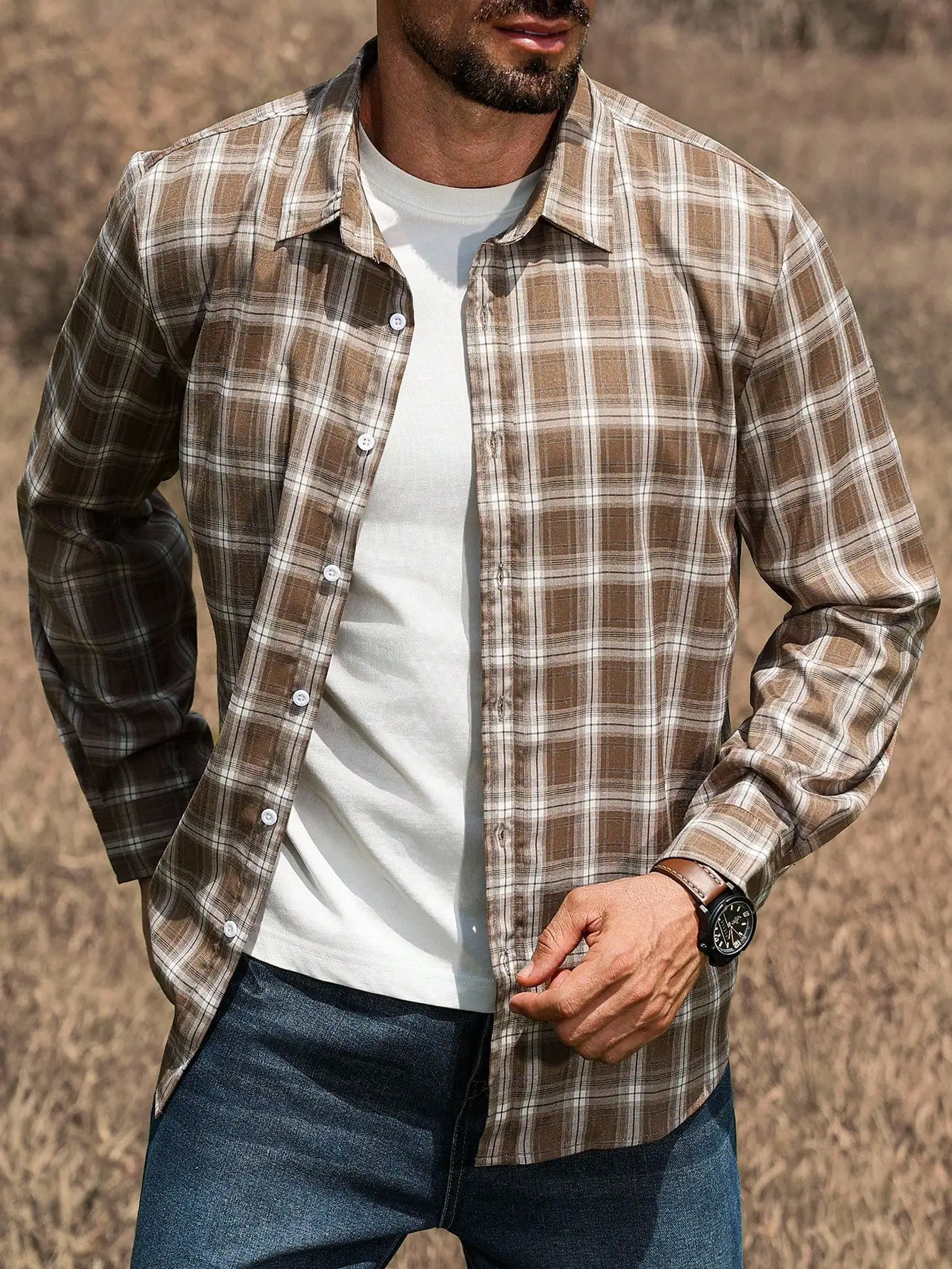 

Men's Beige and White Plaid Long Sleeve Button-Front Casual Shirt