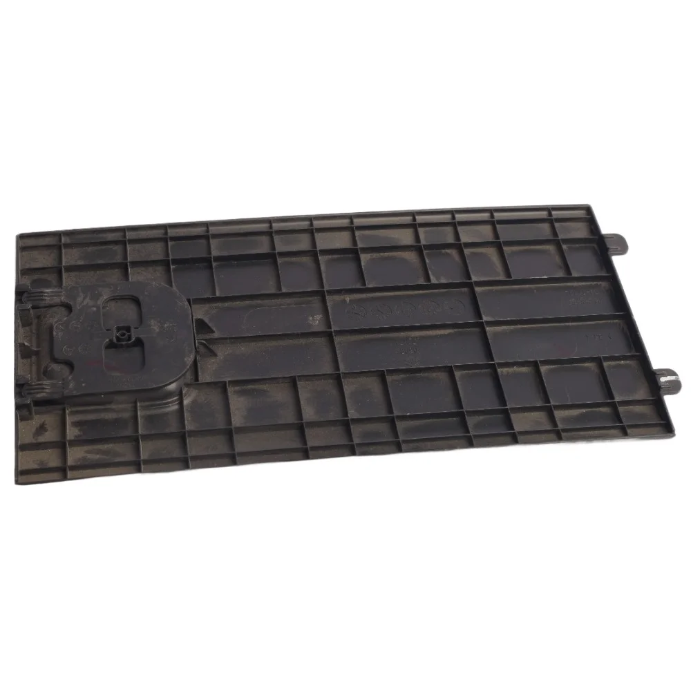 Couvercle De Verrouillage Hayon Coffre Gris Pour Suzuki Vitara 2015+ - Référence 76192 54P00 5PK