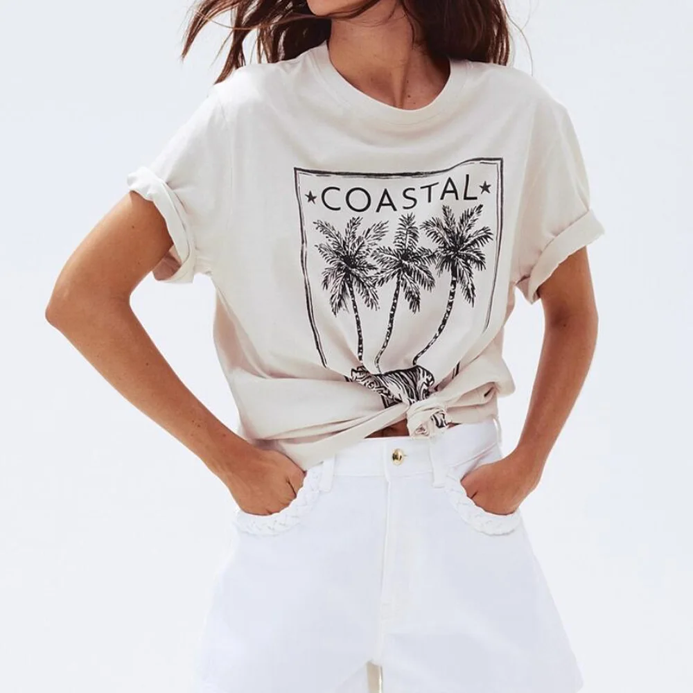 Coastal Oasis Tiger Printing Vintage Style Khaki T Shirts Women Summer Loose Cotton Tops Ins Fashion Crewneck Casual Tees