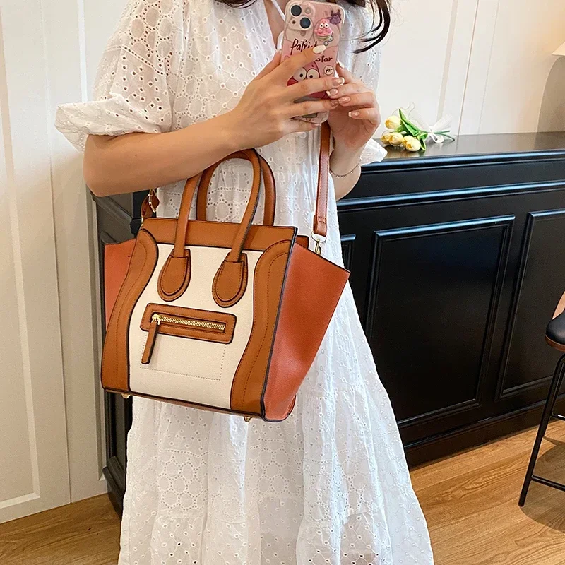 

Сумка-шоппер большой вместимости — водонепроницаемая сумка премиум-класса с несколькими отделениями и стильной однотонной отделкой