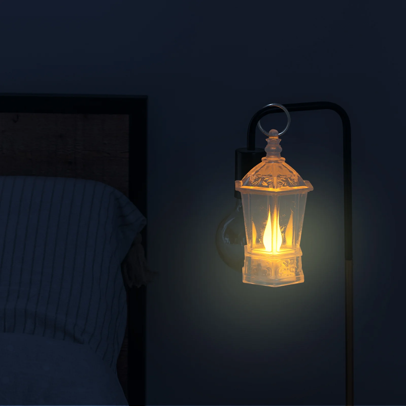 

12Pcs Crystal Style LED Mini Lanterns Clear Handheld Lights Bedroom Nightstands Wedding Decor Party Centerpiece Decorative