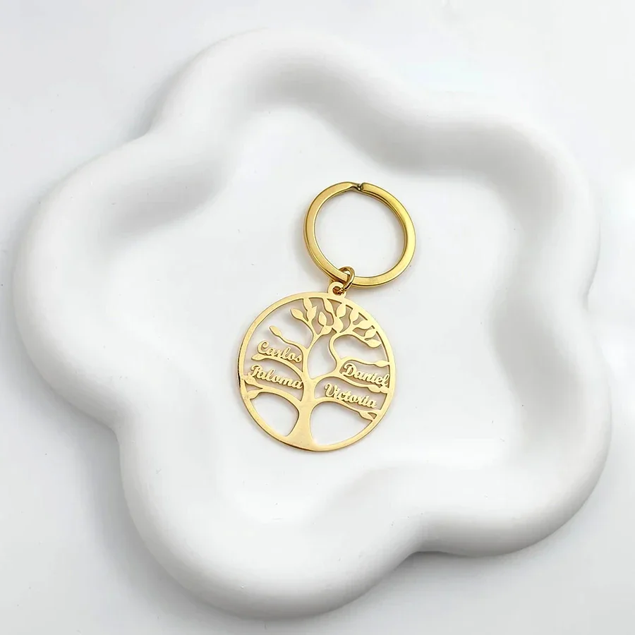 Personalized Tree of Life Pendant Keychain Custom 1-9 Family Member Names Mens Women Stainless Steel Keychains Gifts for Parents