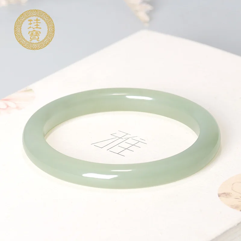 Gui Bao Hetian Green And White Bracelet, Women'S Delicate Jade , Color Round Bangle, Natural J