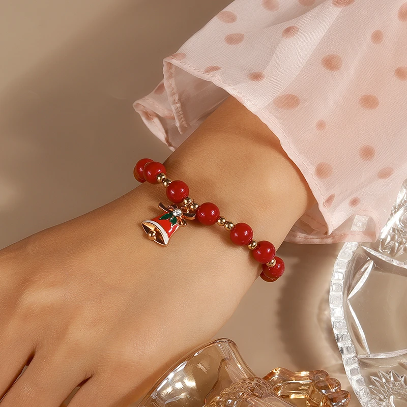 Modisches handgefertigtes Perlenarmband für Damen, Weihnachtsbaum-, Hirsch- und Glockenanhänger, Armband für Mädchen, Freundschaft, Party, Festival, Schmuck, Geschenke – Detail 2