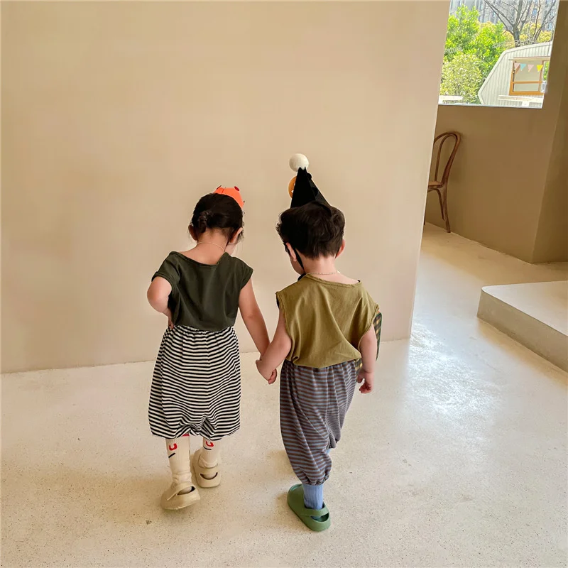 

Брюки Детские с широкими штанинами, модные летние свободные эластичные штаны в полоску с высокой талией для маленьких девочек и мальчиков 1-8 лет