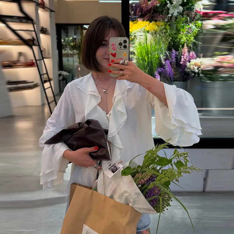 Kunstleder-Handtasche mit gedrehtem Knoten, elegante Damen-Clutch mit Falten, minimalistische PU-Handtasche, Abendtasche, Alltagstasche für Damen. – Detail 11