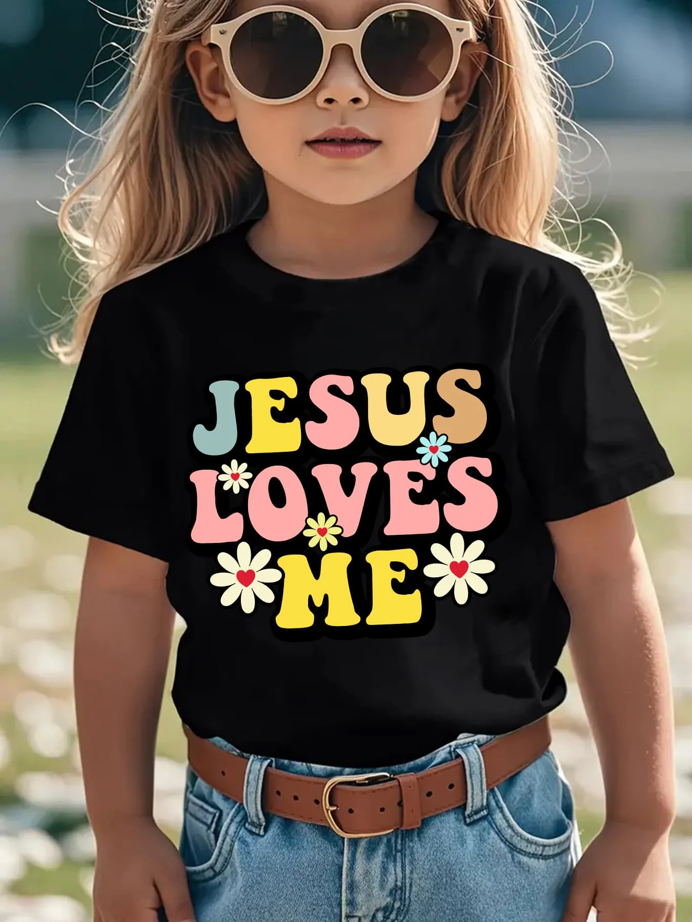 Jesus Loves Me Retro Daisy Heart Flower Family Matching Cotton Tees Short Sleeve Tops For Mom Dad Boys Girls Daily Wear