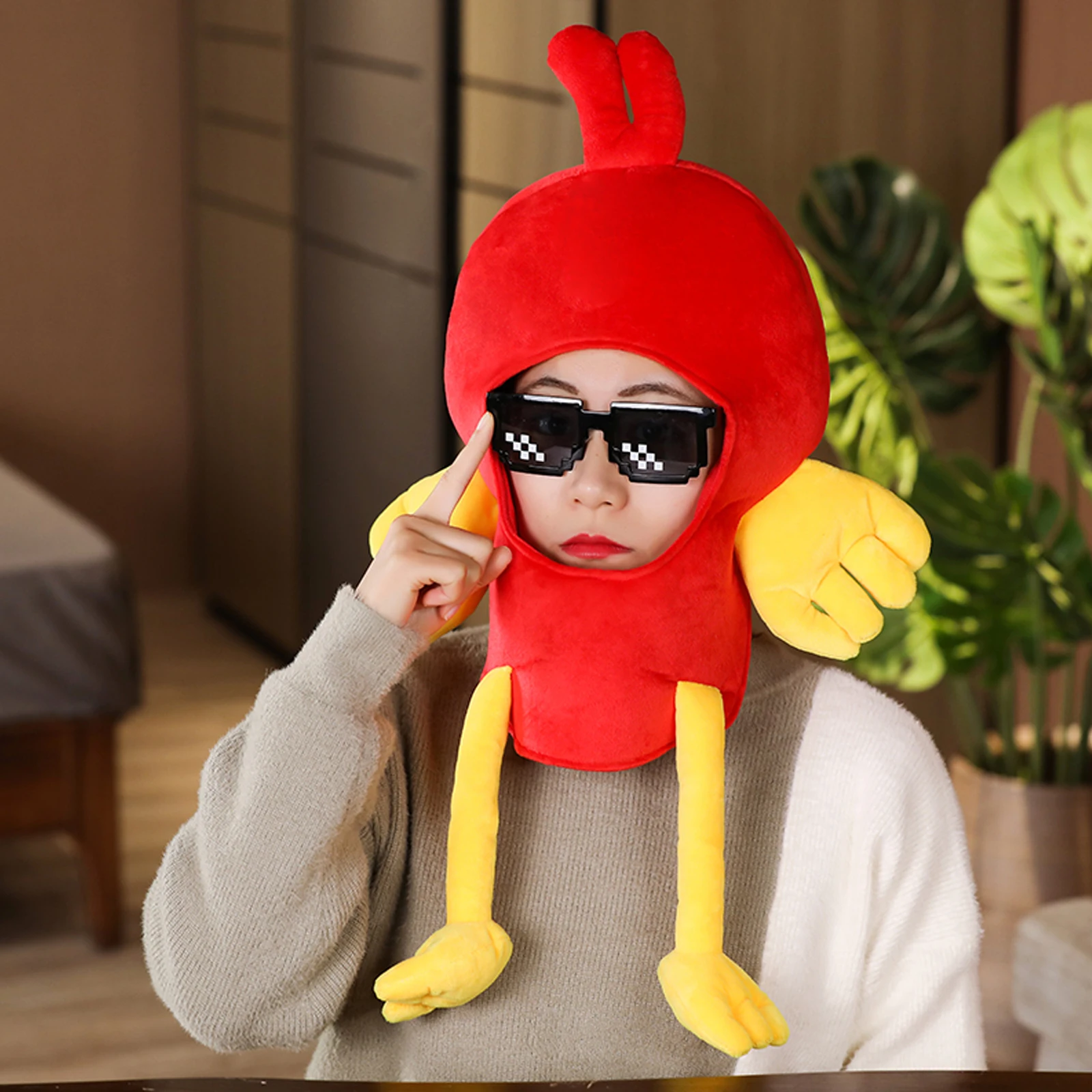 

1Pcs Chicken Hat High-Quality Sponge Fabric Lightweight Warm Wearable for Party Favors Costume Events Stage Show Photo Booth
