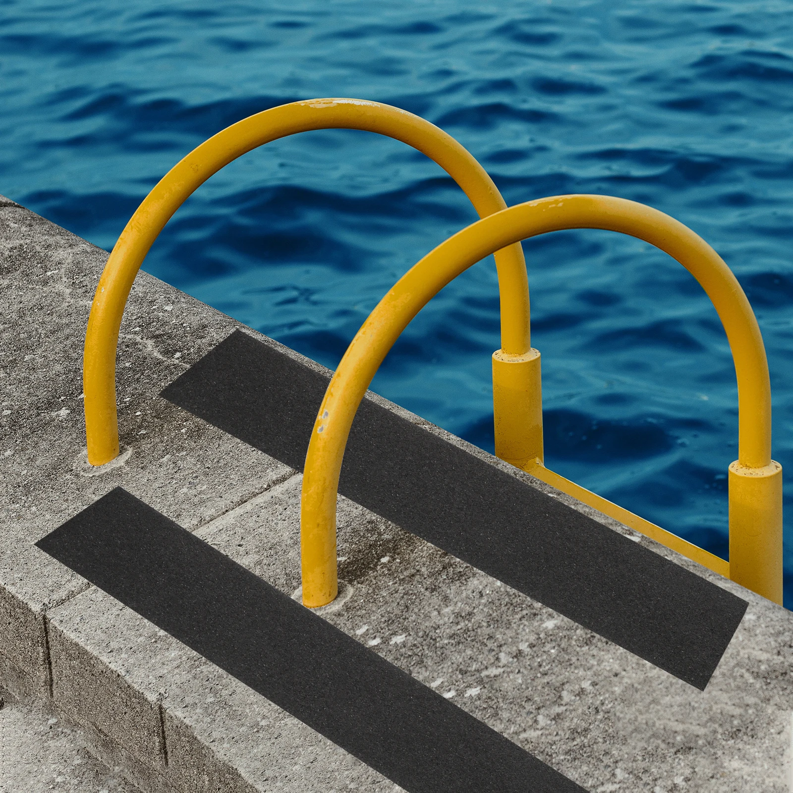 1 لفة لاصقة المضادة للانزلاق قطاع مقاوم للماء عدم الانزلاق الشريط لحوض الاستحمام دش درج خطوة الطابق حماية السلامة قابلة لإعادة الاستخدام Peva