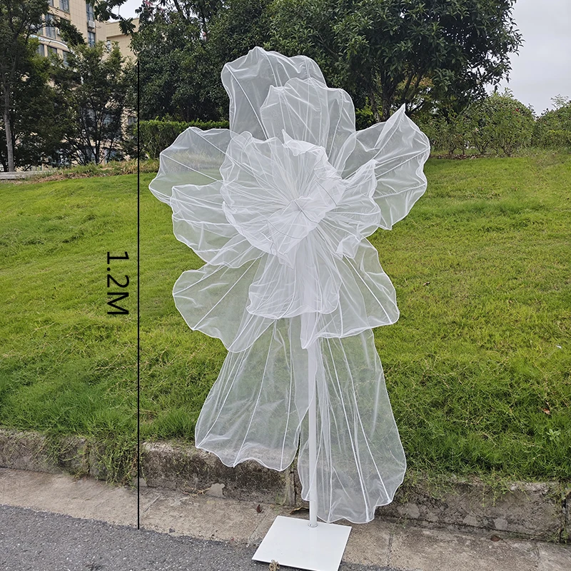 Riesige Kunstblume aus Gaze-Seide, Iris Weiß, Hochzeitssaal-Hintergrunddekoration, Garnblume, Party- und Heimdekoration, Bühnen- und Fenstergestaltung – Detail 8