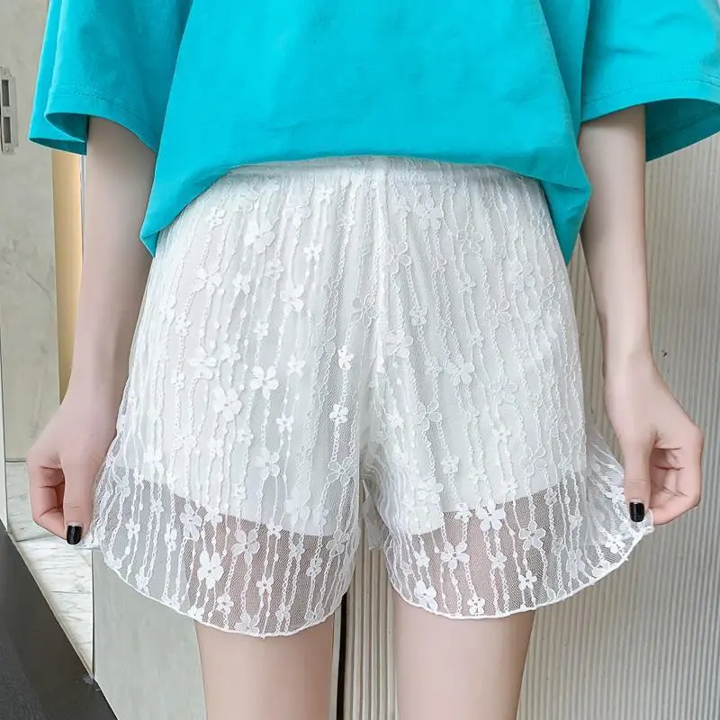 

Loose Women's Lace Inner Short Pants Three-Quarter Length Casual Trousers Anti-Light Walking Pants Outerwear Lolita Skirts