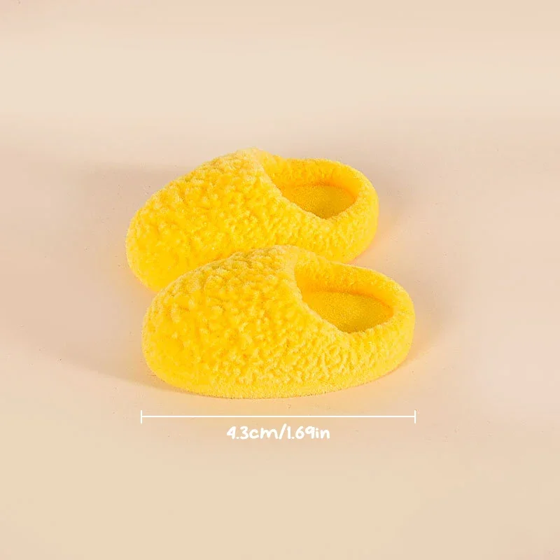 1Pair 1:6 Dollhouse Miniature Slippers Simulation Flocking Slippers Home Model Decor Toy Doll House Accessories