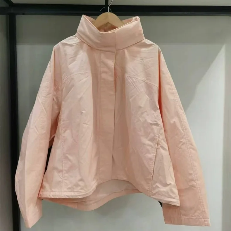 Women's Hooded Windbreaker Jacket, Short Cropped Outdoor Hiking Coat, Water-Resistant Casual Streetwear Outerwear