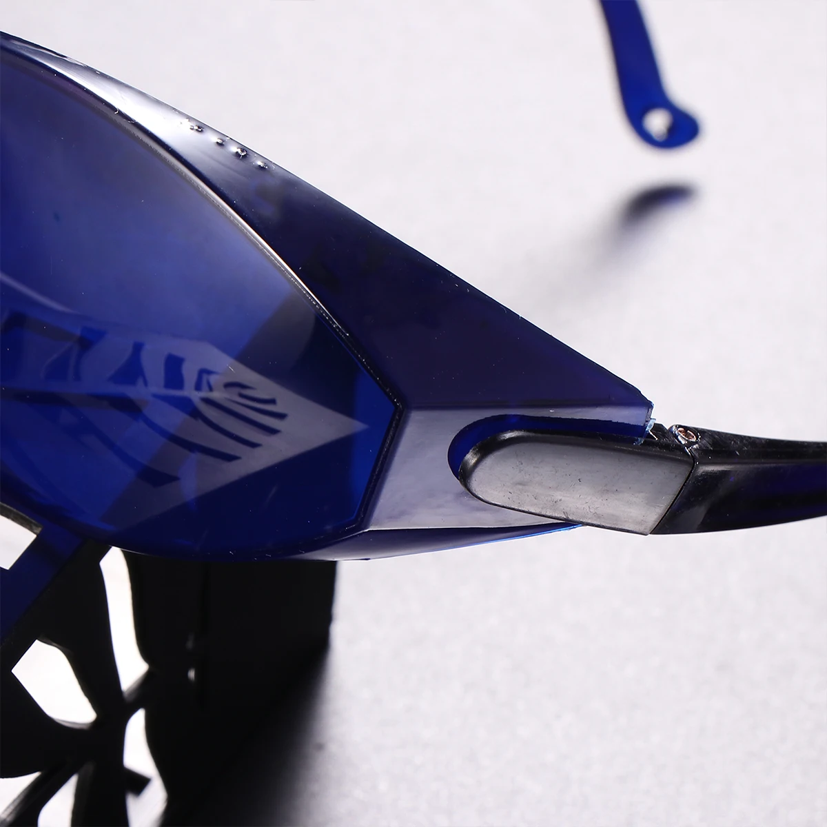 

1 Pack Protective Glasses Ipl Eyeglasses Safety Eye Protector For Hair Removal Teeth Whitening Led Treatment Durable