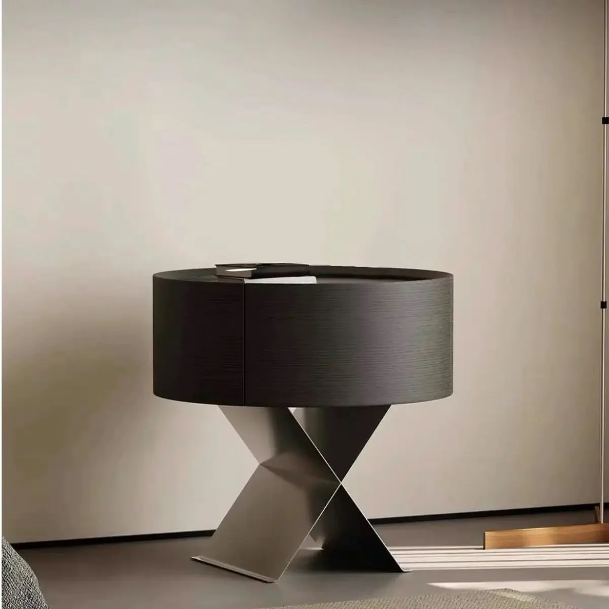 Light Luxury Bedside Tables Designer Storage Stainless Steel Storage Bedside Table Bedroom Home Creative Storage Cabinets