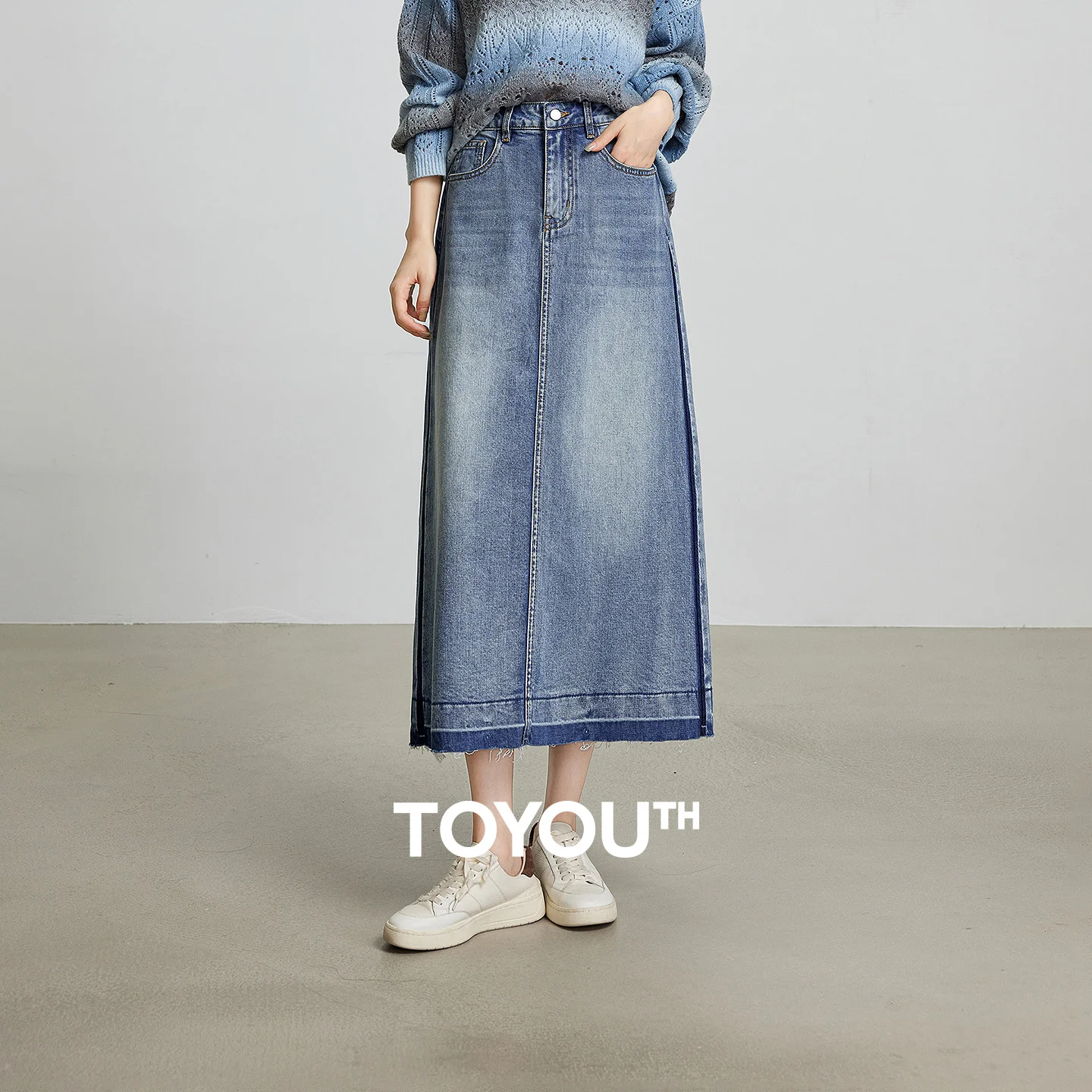 

TOYOUTH Women Denim Skirt 2025 Autumn New Contrasting Color Open Back Split Cotton Mid Length A Line Skirt