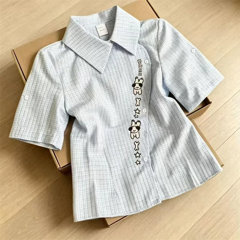 

Fashion Embroidered Puppy Plaid Irregular Short-sleeved Shirt Women's Summer Loose Design Sense Niche Polo Collar Shirt Top New