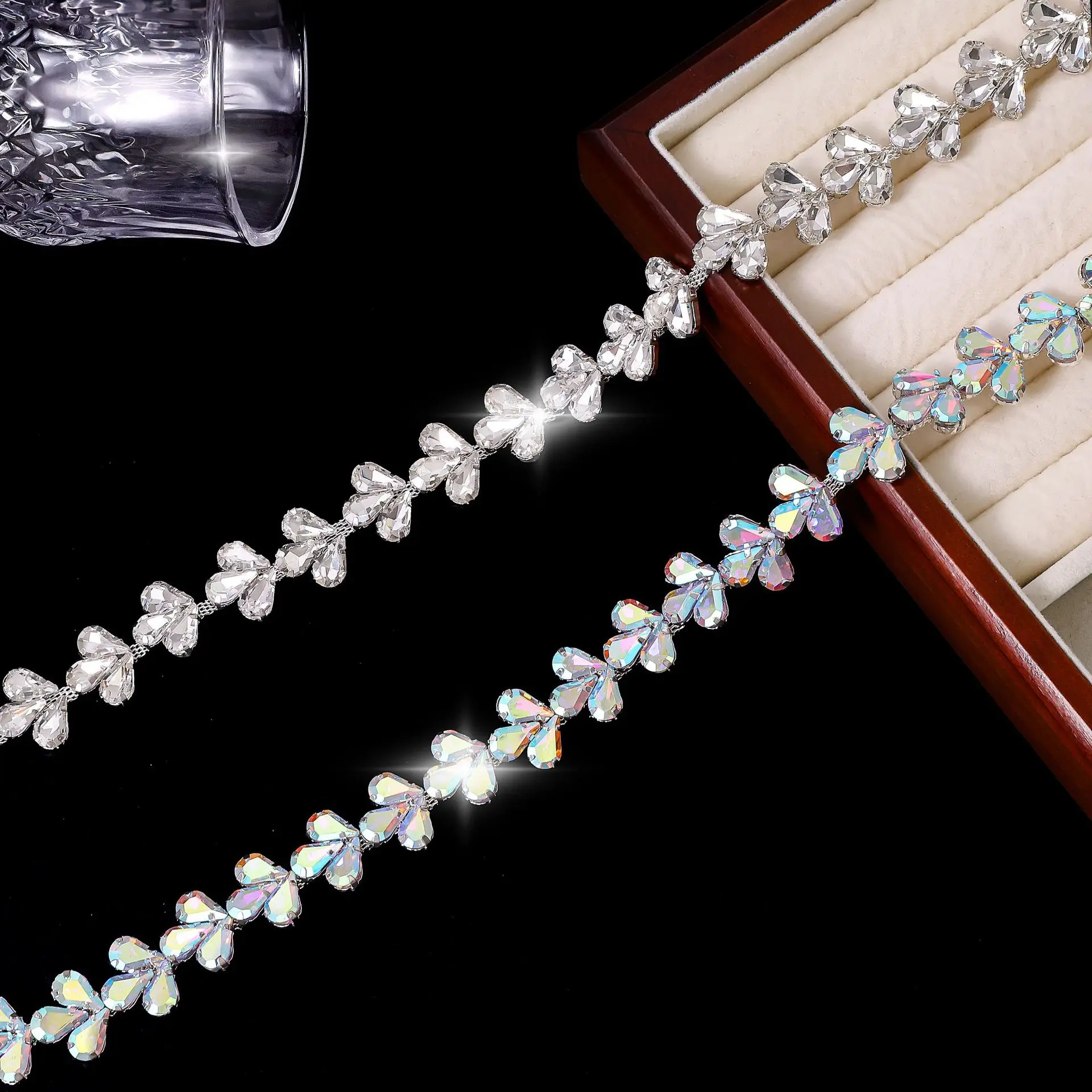 

Diamond Chain DIY Clothing Accessories Hand sewn Diamond Claw Chain Accessories Water Diamond Chain Fancy Code Chain Accessories
